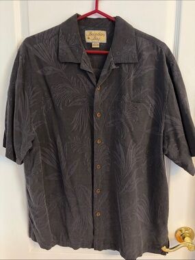 Boundary Bay 100% Silk Men's Dark Gray Short-Sleeve Button-Up Shirt